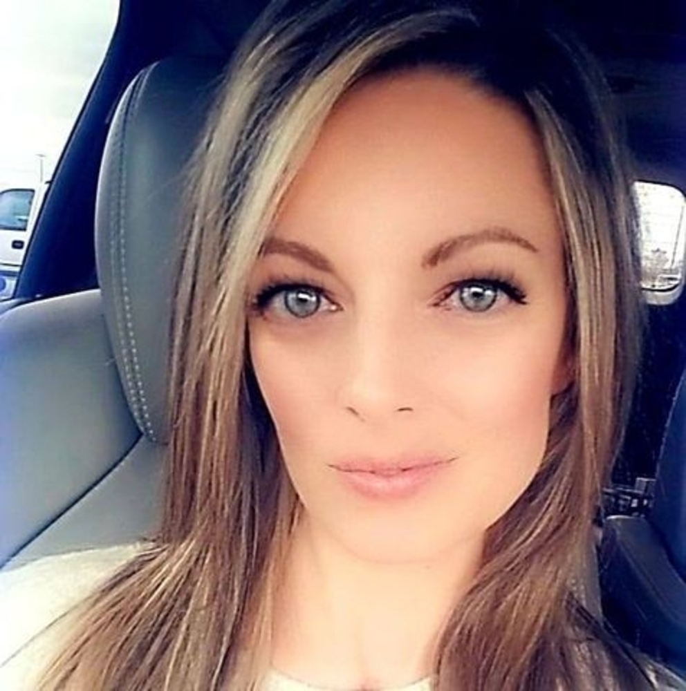 Meet your Posher, Andrea